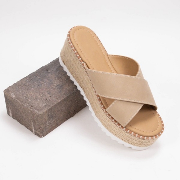 NUDE CRISS CROSS JUTE PLATFORM SANDAL - Picture 4 of 6